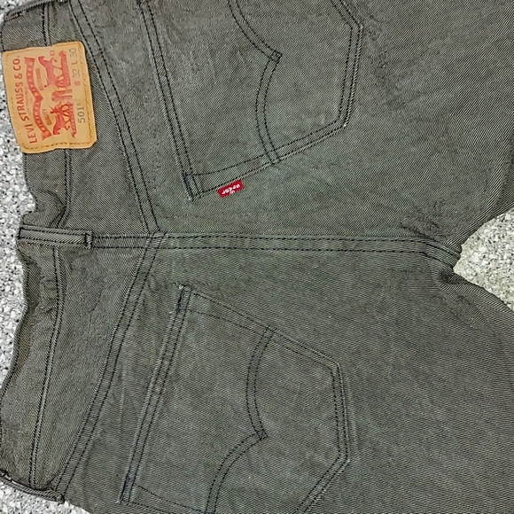 Levis jeans 501 32x30 - Picture 6 of 8